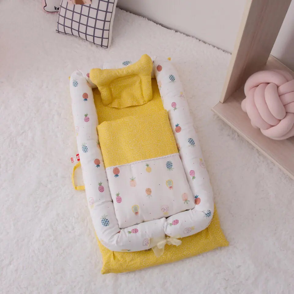 Portable Anti-Fright Bed for Newborns
